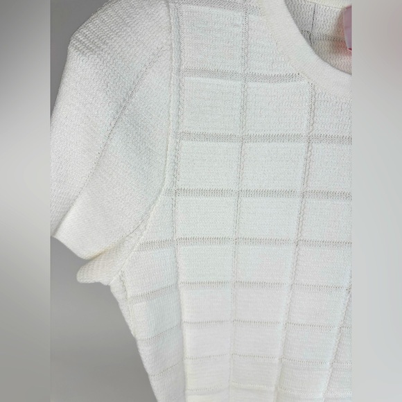 🎉HP🥳 Solid and Striped White Knit Set - Picture 10 of 12